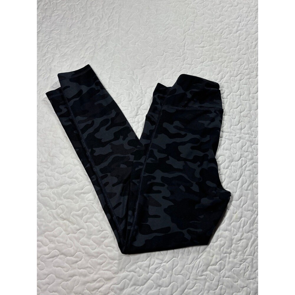 Danskin Women’s Black Camo Athletic Ankle Leggings size small